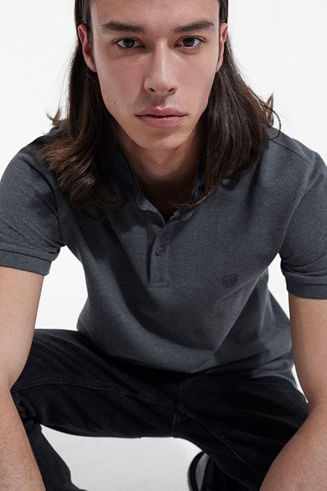 SHORT-SLEEVED POLO SHIRT WITH PIPING DETAIL GREY-NAVY 6