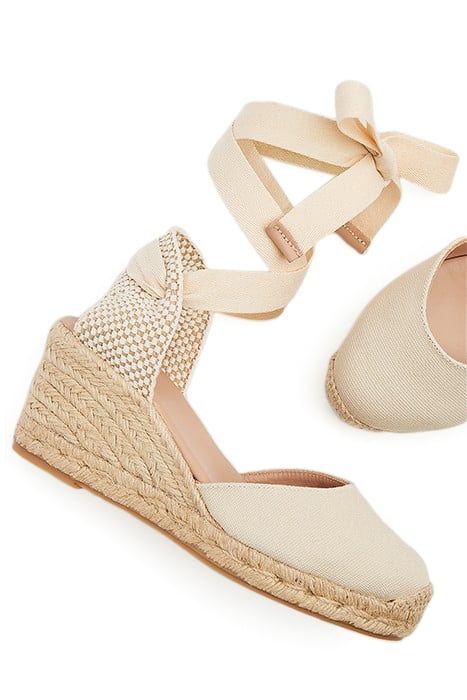 MAUREENE CLOSED VAMP SAND 3