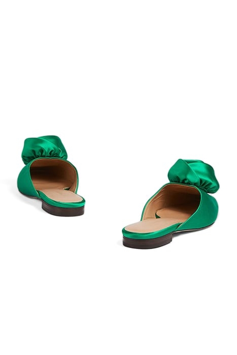 ROSIE SATIN ROSE FLAT EMERALD 3