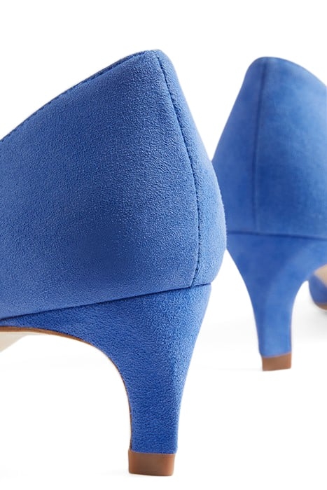 AVA POINTED PUMP BLUE 4