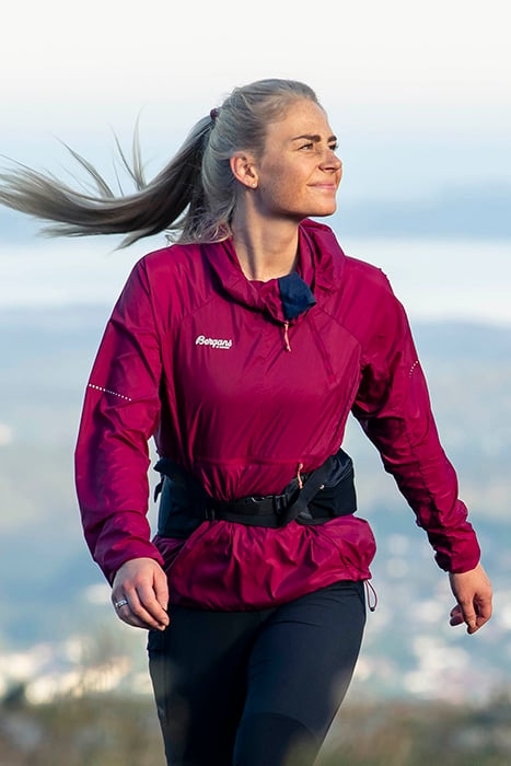 FLØYEN W ANORAK BEET RED / PEACH PINK 6