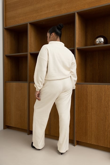 EPIDOTE COCONUT MILK 7