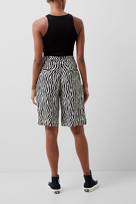 SEINE DELPHINE SHORTS BLACK 2