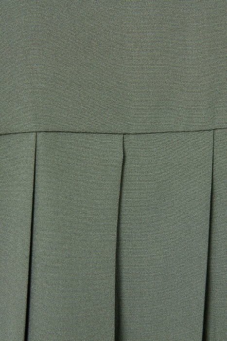 PLEAT BACK BUTTON THRU KHAKI 3