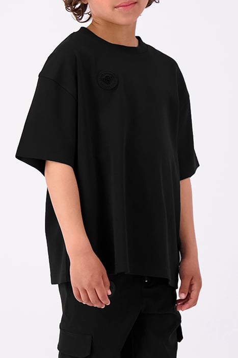 JR ESSENTIAL TEE BLACK 1