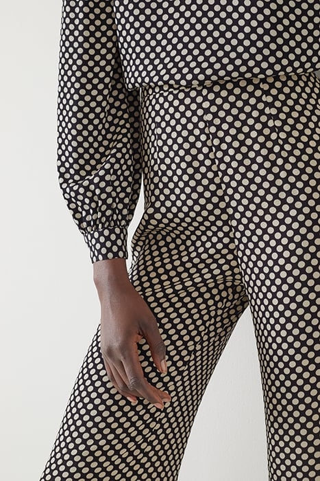 TR ESME - GRAPHIC SPOT BLACK/CREAM 4