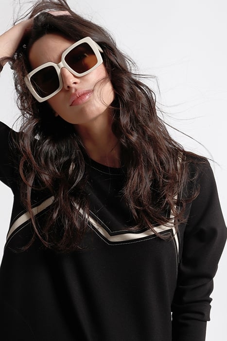 SOFT KNIT INTARSIA T SHIRT BLACK 3