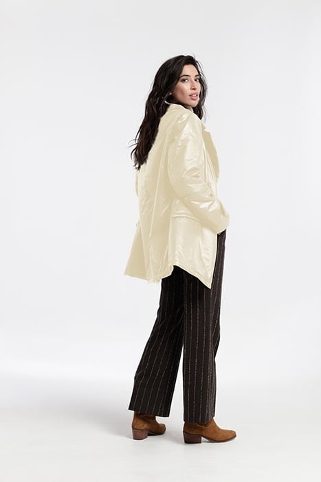 TECNICAL TEX DOUBLE BREASTED COAT WITH POCKETS ECRU 2