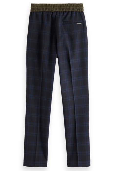 BOYS RELAXED SLIM-FIT YARN-DYED CONTRAST WAISTBAND PANTS NIG 5