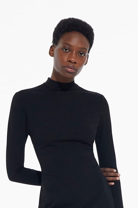 ROBE FITEE DETAIL PLUMETIS DOS BLACK 5