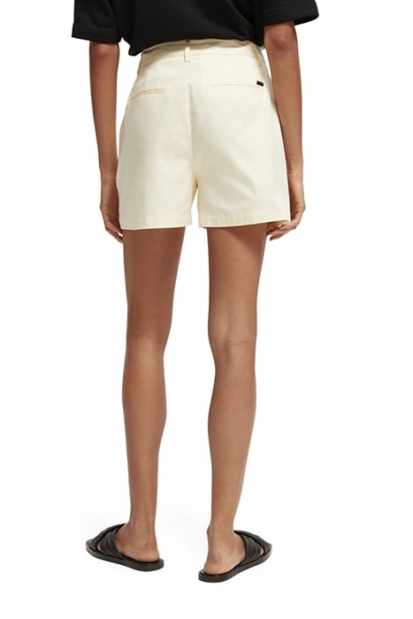 ABOTT CHINO ORGANIC COTTON TWILL SHORT VANILLA 2