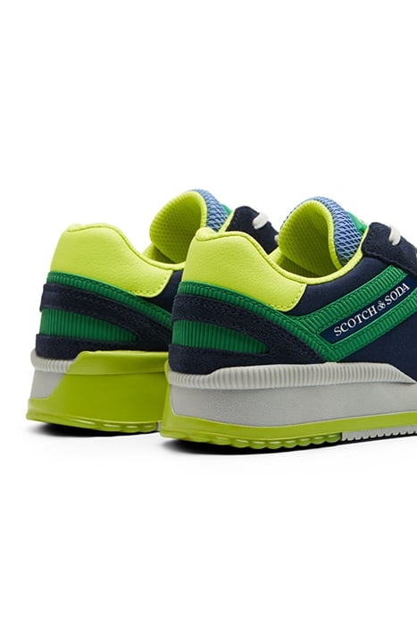 BOYS VIVEXIO SNEAKER BLUE MULTI 7