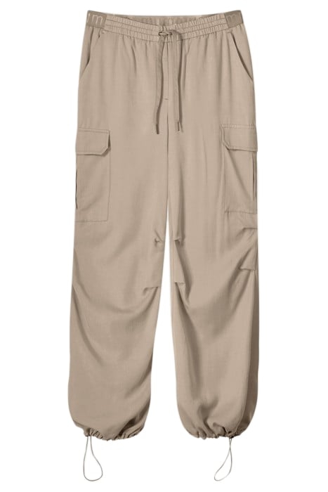 TROUSERS CARGO TENCEL FUNGHI 1