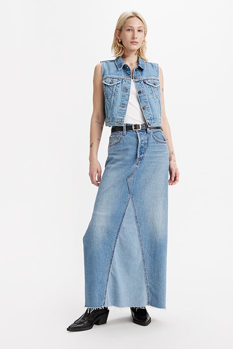 ICONIC DENIM SKIRT BLUE 2