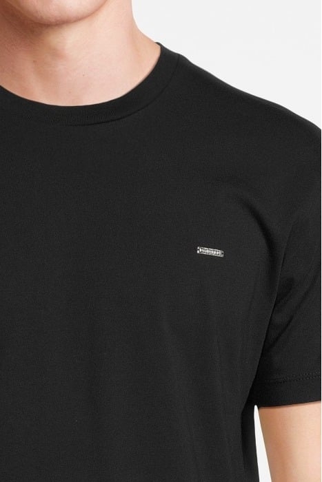 T-SHIRT BLACK 4