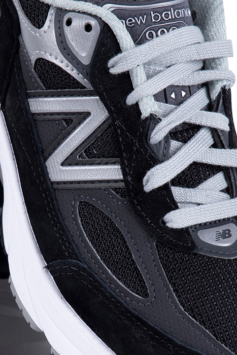 NEW BALANCE – W990BK6 BLACK/WHITE 4