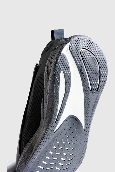 REEBOK LTD – FLOATRIDE ENERGY ARGUS X BLACK 5