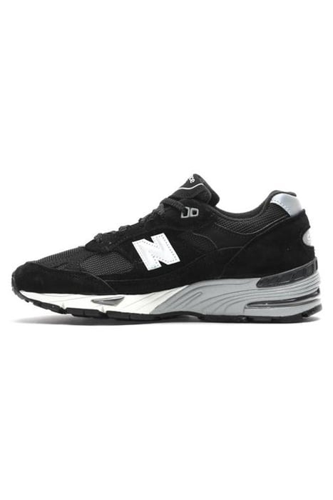 W991EKS MADE IN UK SNEAKERS IN BLACK 5