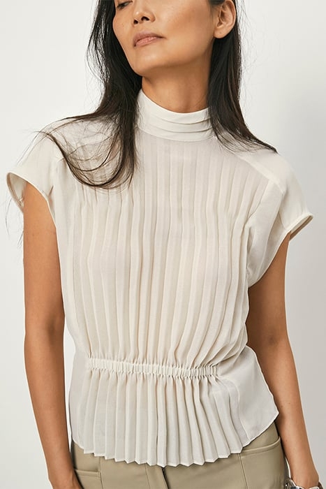 PENELOPE GATHERED DETAIL TOP WHISPER CHALK 1