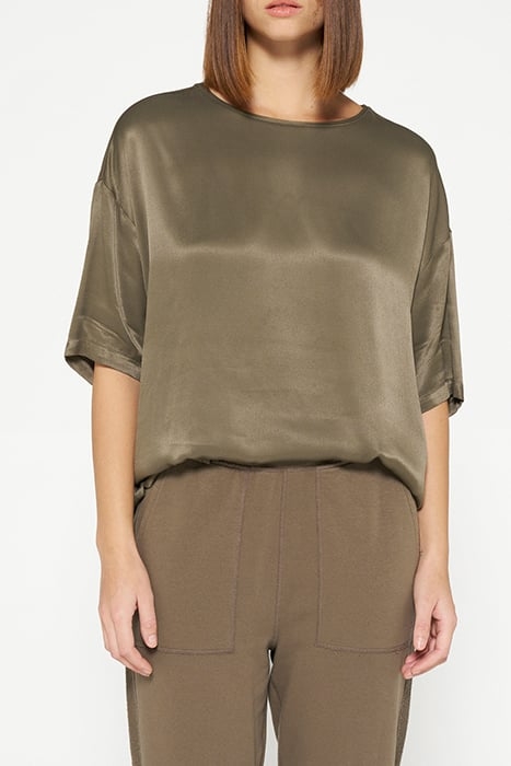 SATIN TEE DARK MOSS 1