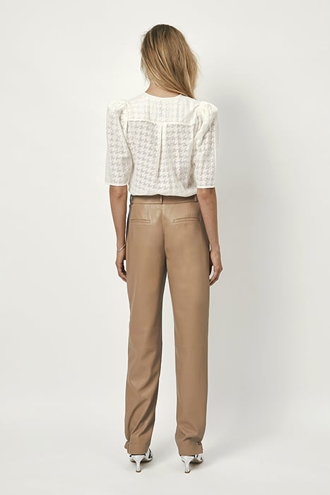 POMONA DETAILED V-NECK TOP BUTTER CREAM 2