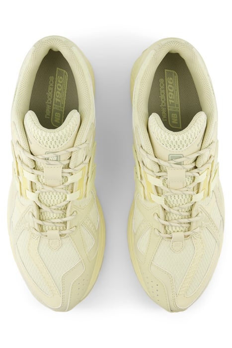 M1906NK SNEAKERS IN PALE MOSS 3