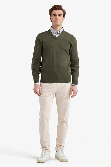 V-NECK SWEATER OLIVE 2