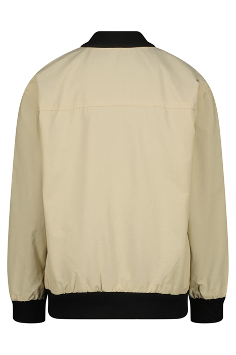 TROSTER OVERCAST WHITE 2