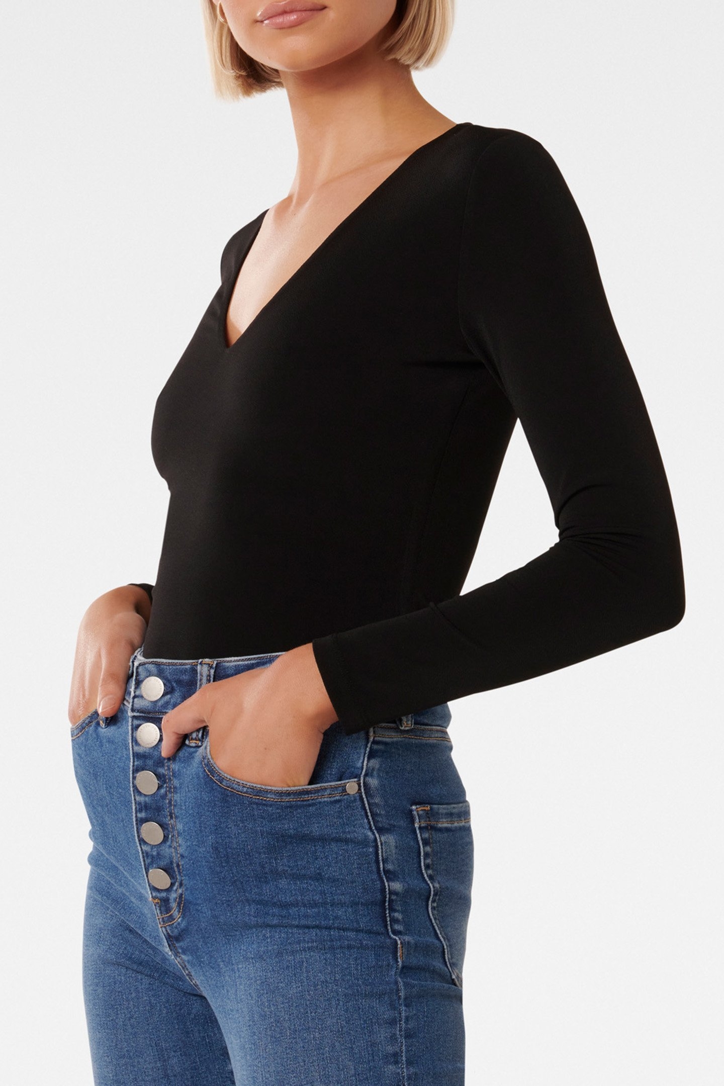 PRIYA V-NECK LONG SLEEVES TOP BLACK 5