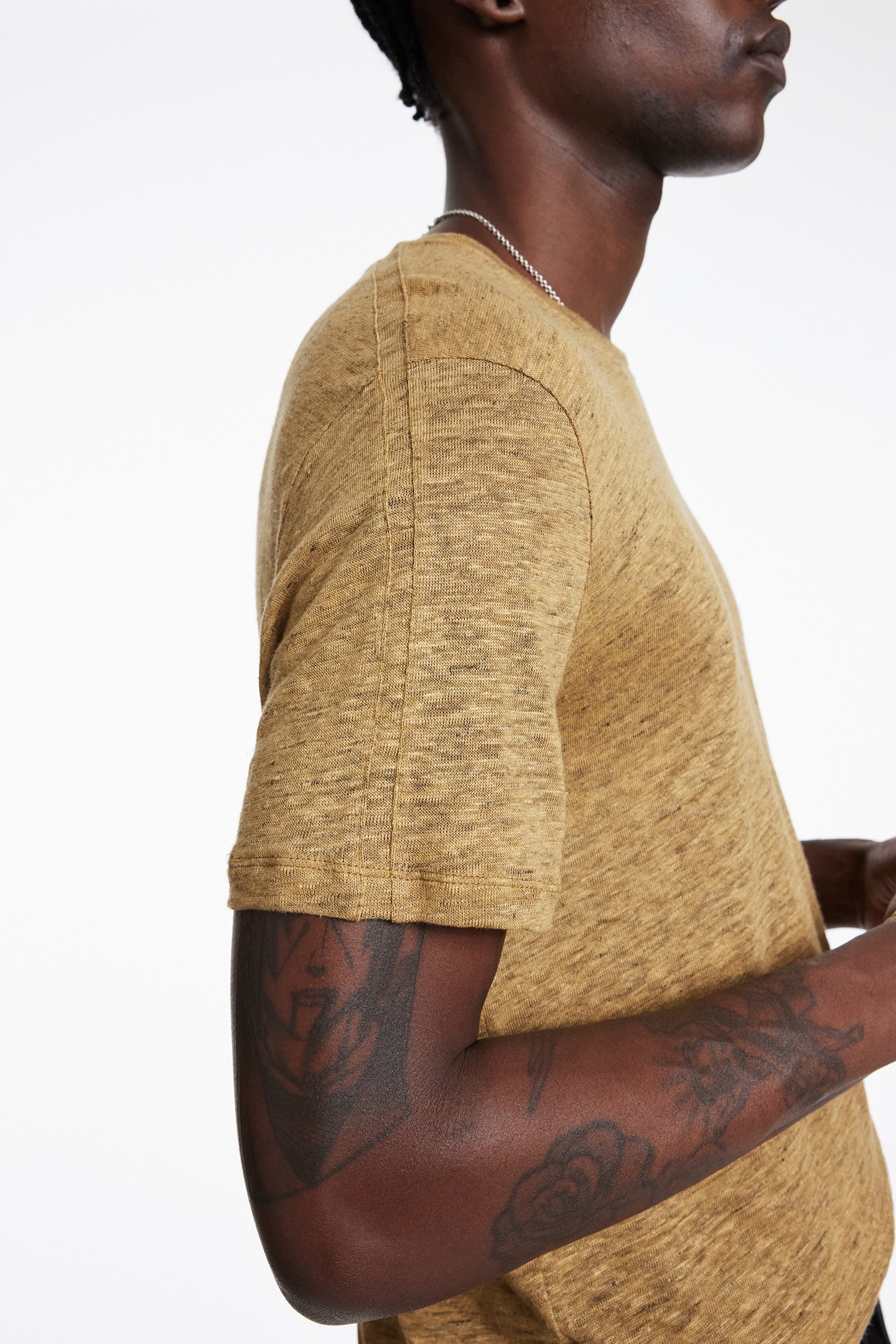 AVANCA REGULAR FIT SS CREWNECK CLAY BROWN 3