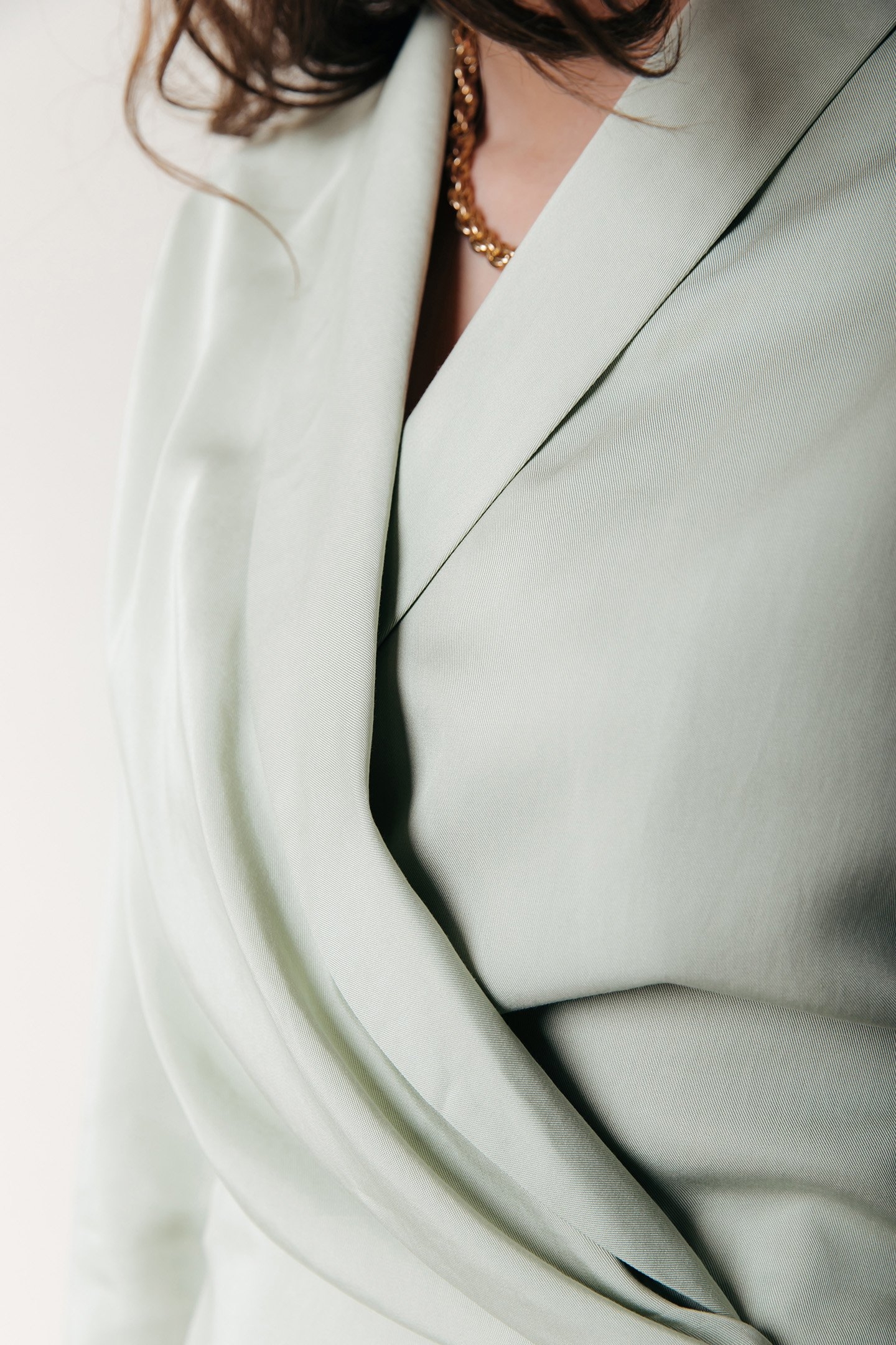 DORIN UNI WRAP DRESS LS SOFT GREEN 3