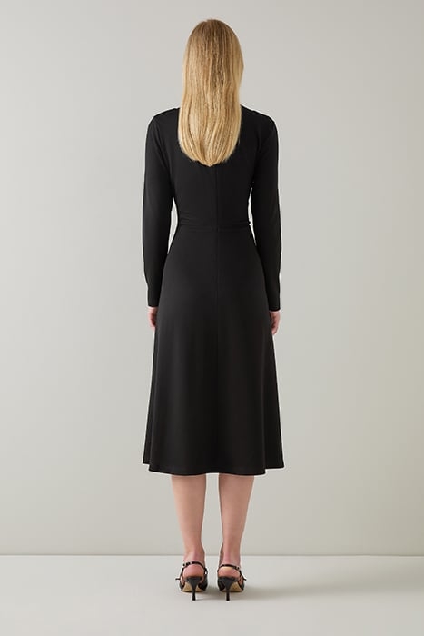 LACEY V-NECK MIDI DRESS BLACK 3