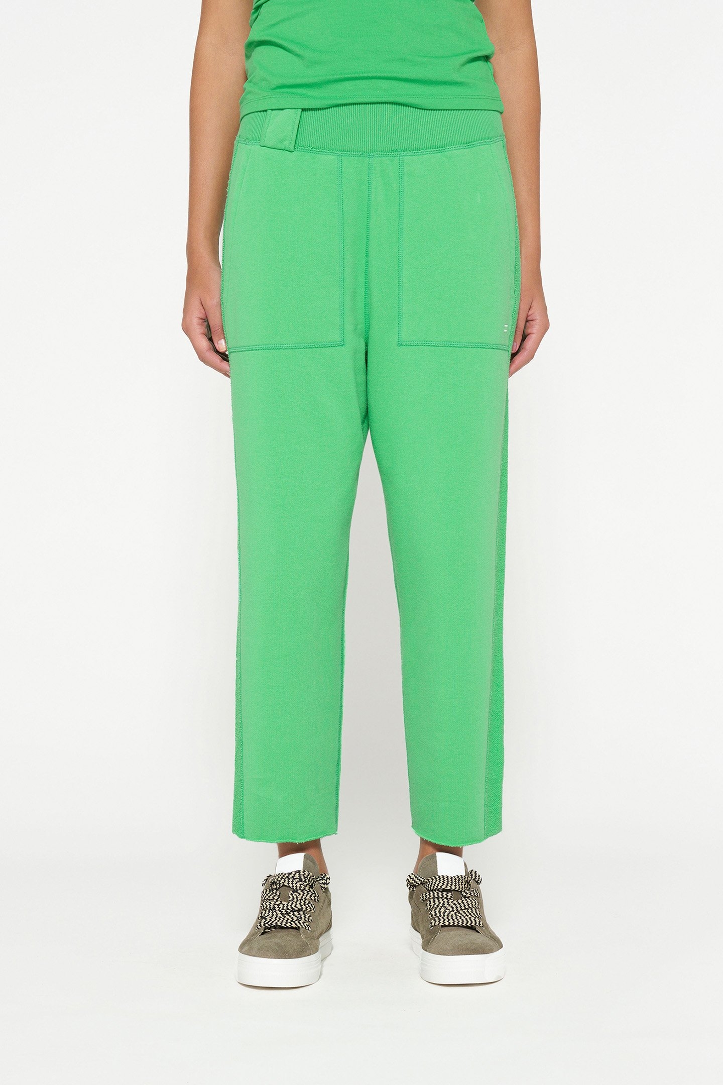 SIDE PANEL JOGGER APPLE GREEN 1