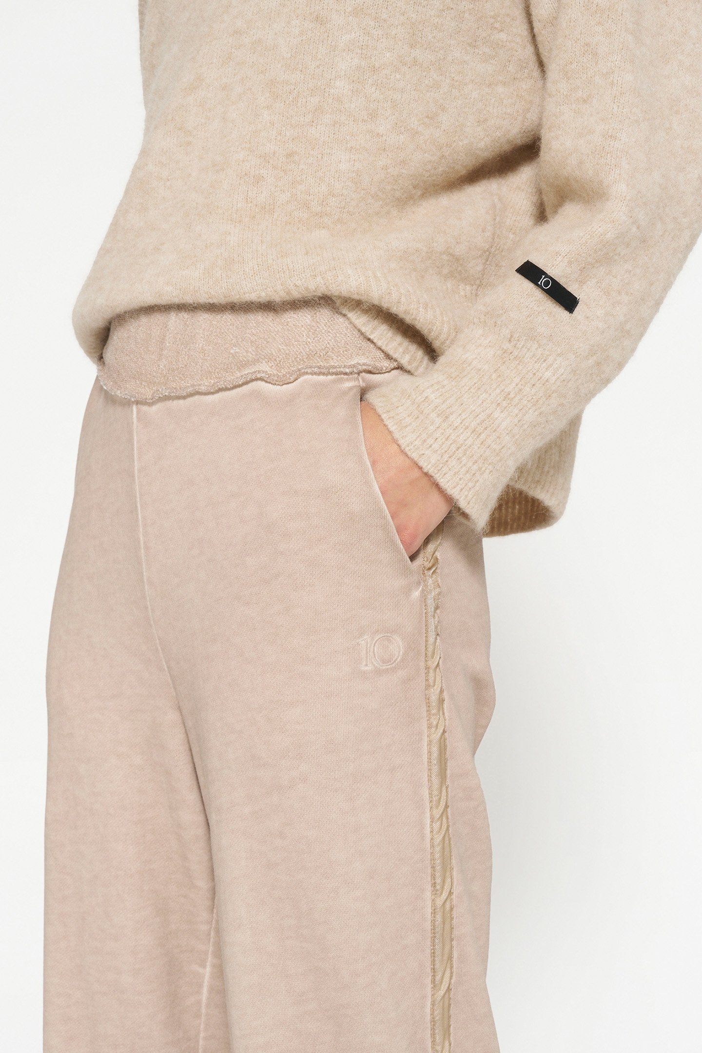 OFF SHOULDER SWEATER SEPIA SAND 7