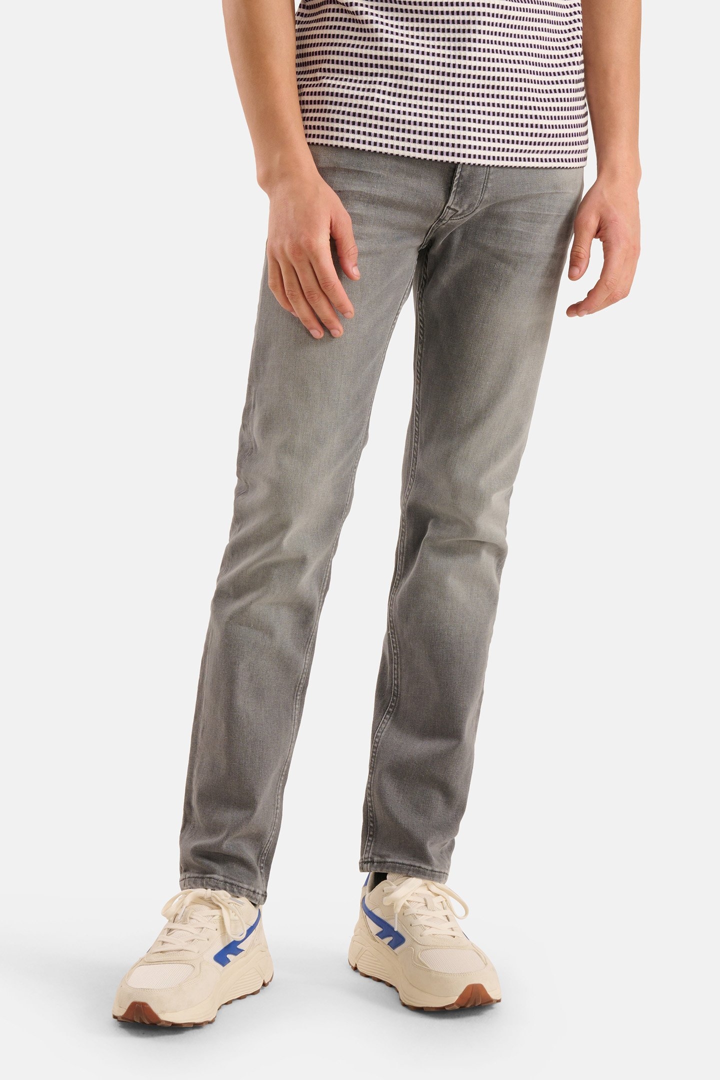 MA-SBSTRAIGHT JEANS AIDEN GREY GREY 1
