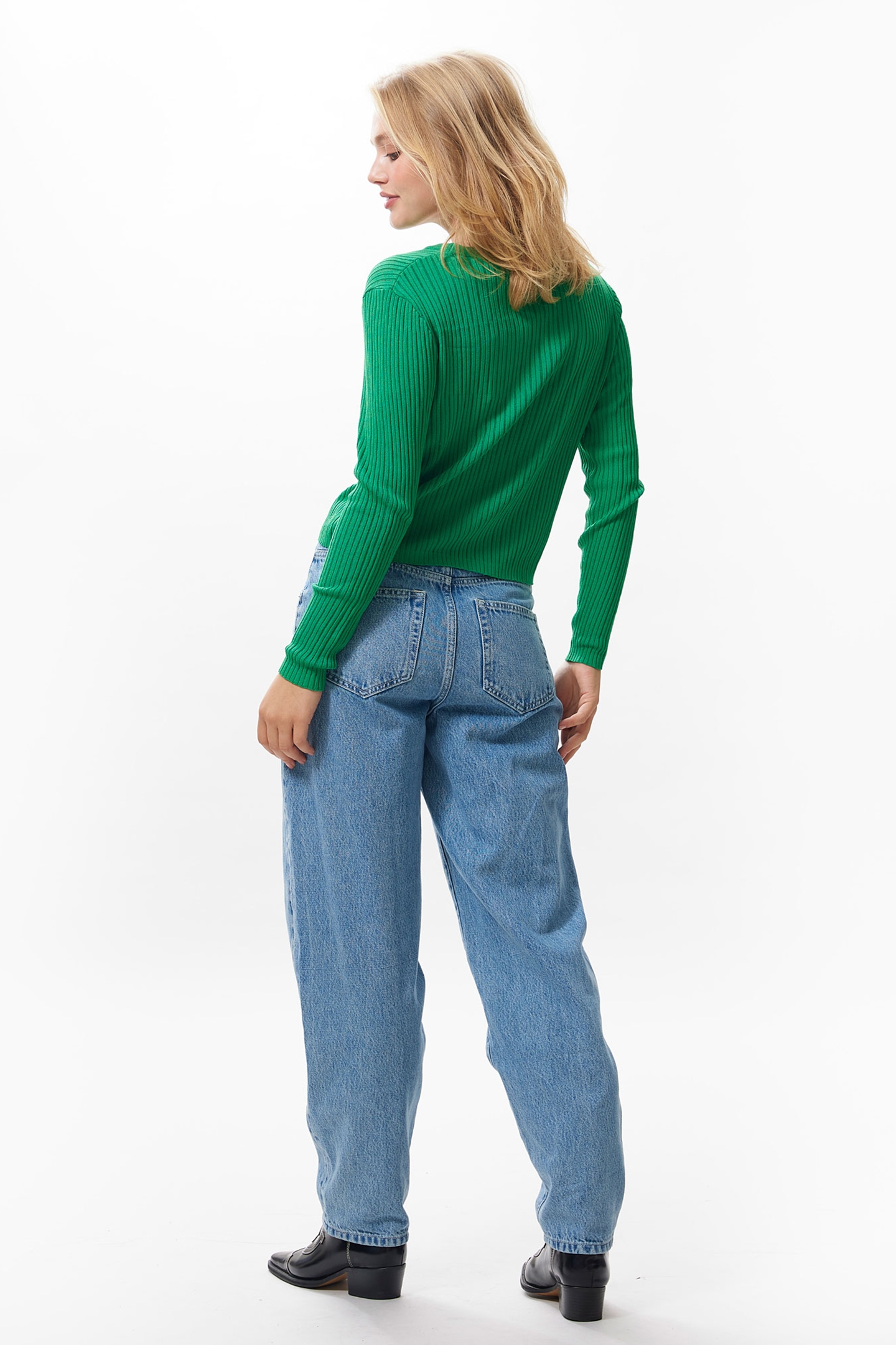 FINE RIBBED KNIT VERDANT GREEN 3