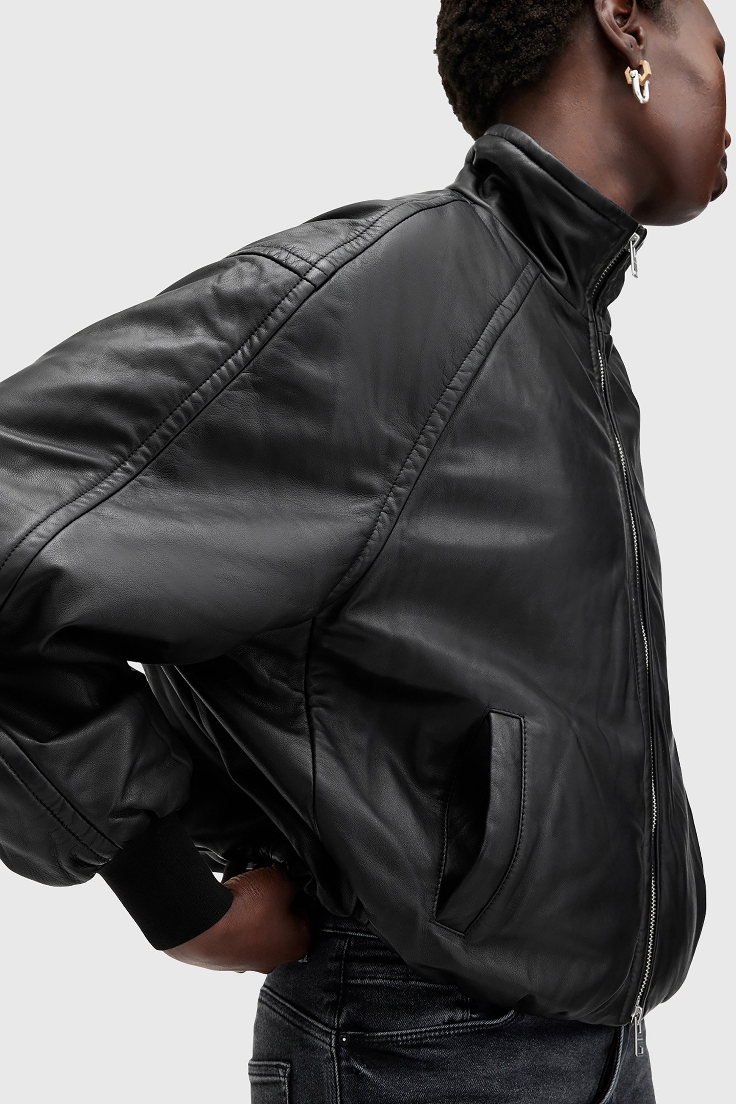ROWAN BOMBER BLACK 8