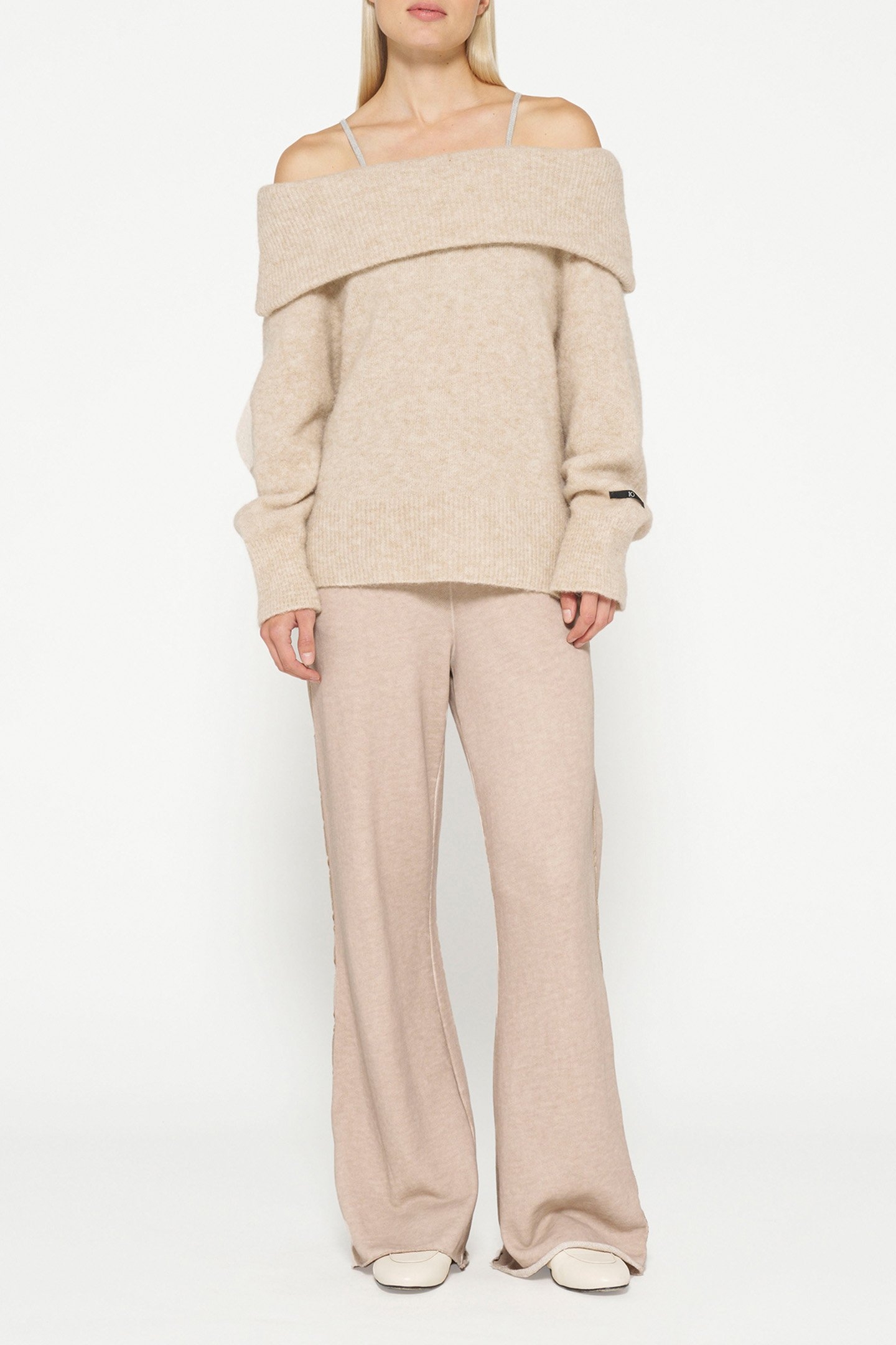 OFF SHOULDER SWEATER SEPIA SAND 2