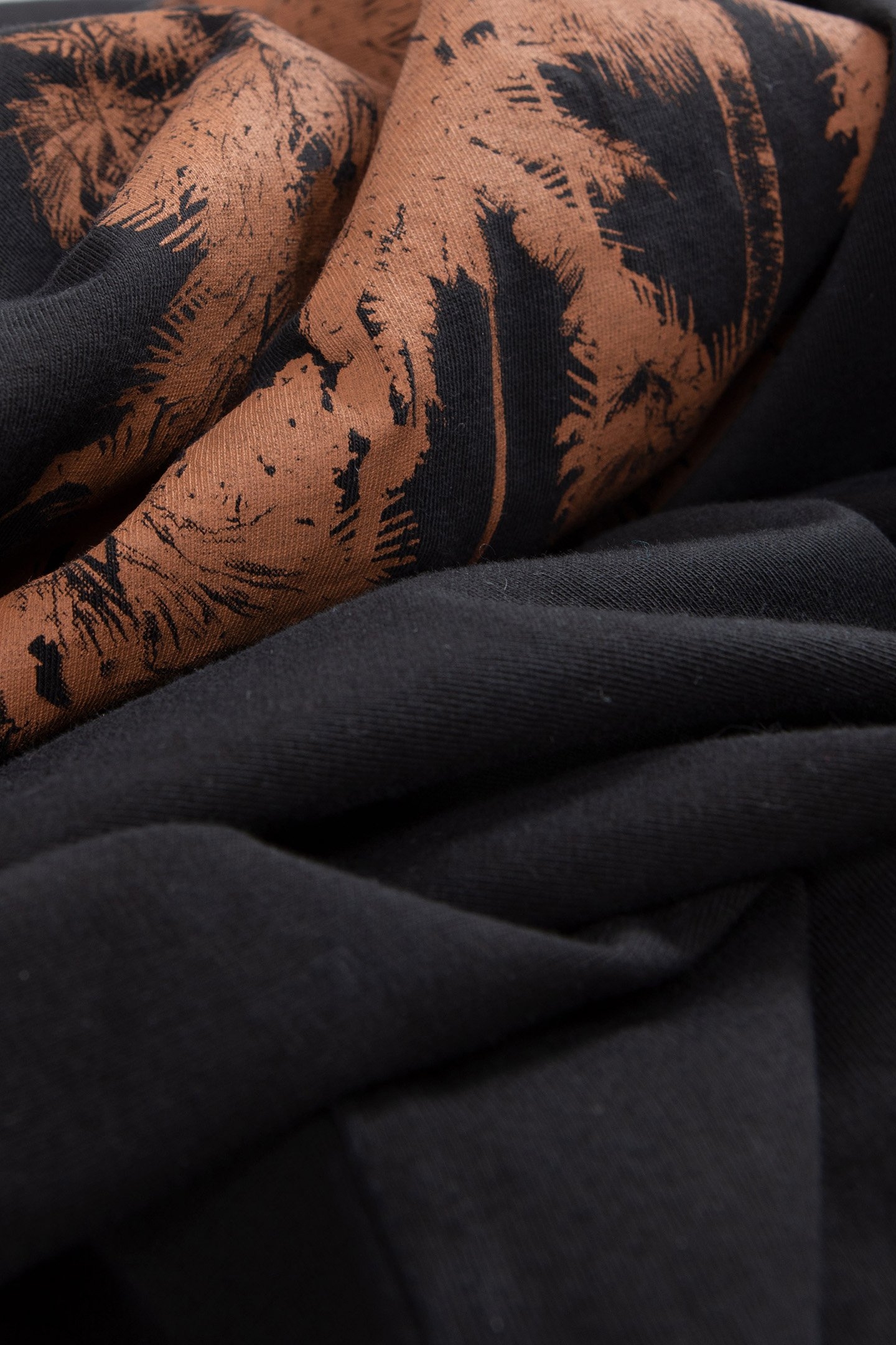 BLACK T-SHIRT WITH PALM TREE-SKULL IMAGE 8