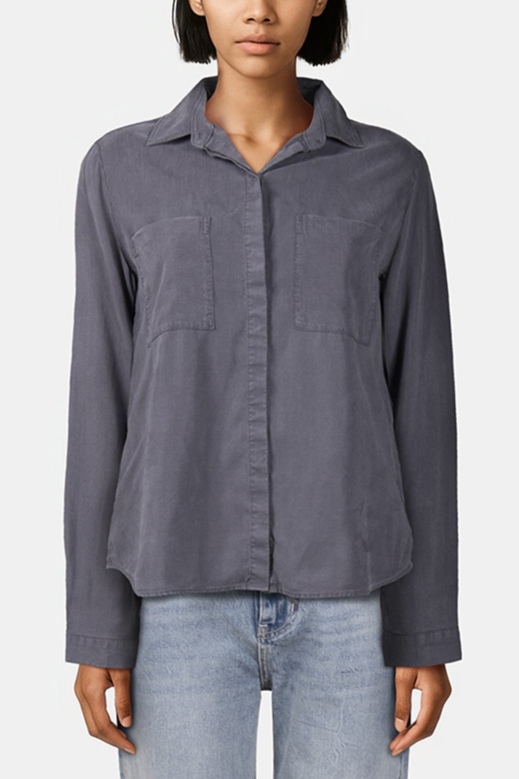 TWO POCKET CLASSIC BUTTON DOWN SILVER STORM 1