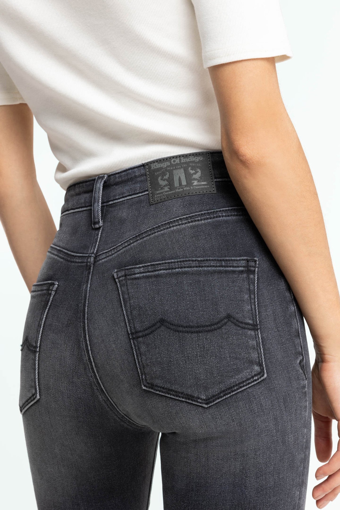 CHRISTINA HIGH ROVER VINTAGE BLACK 5