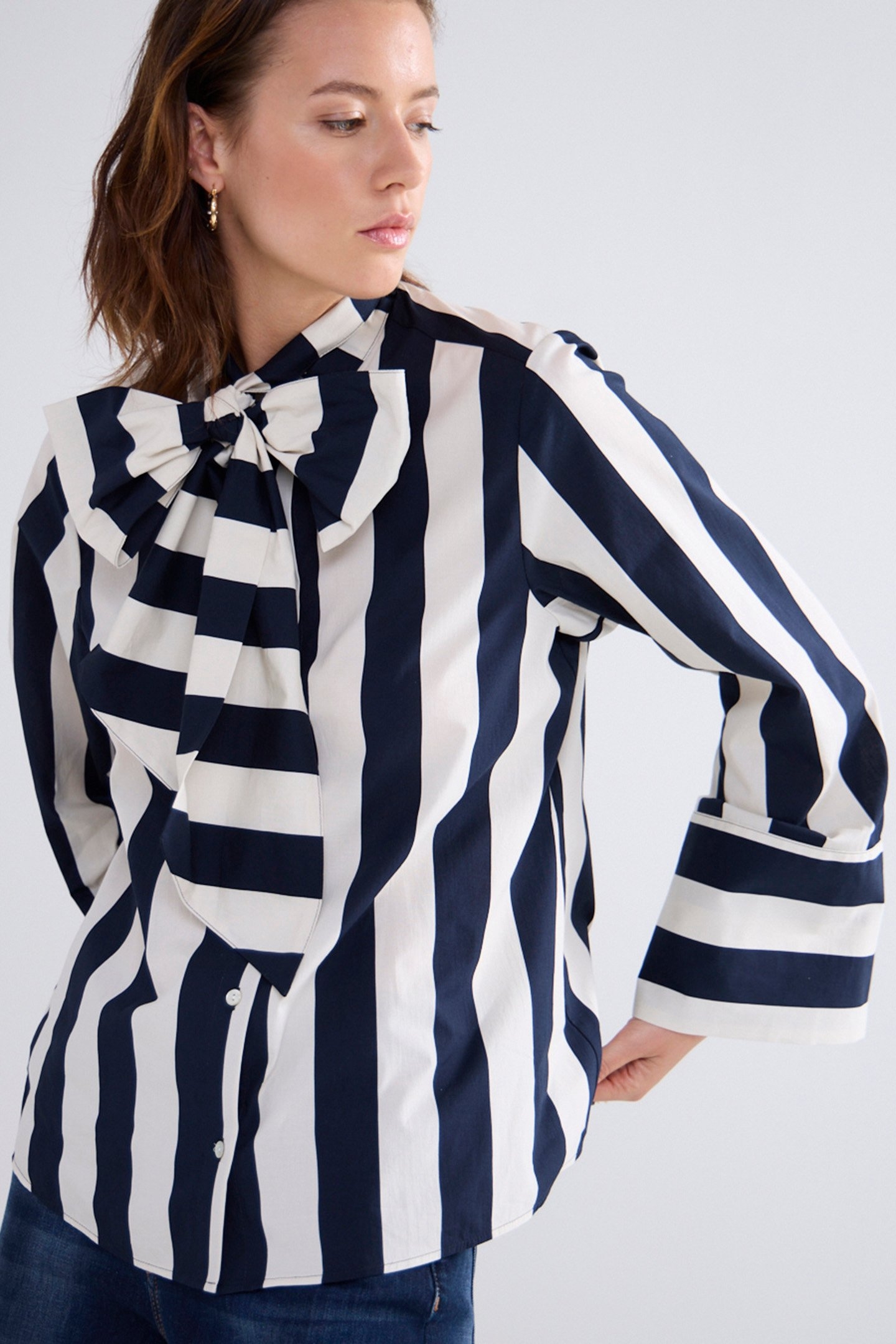 BLOUSE BOW STRIPE PRINTED MIDNIGHT BLUE 1