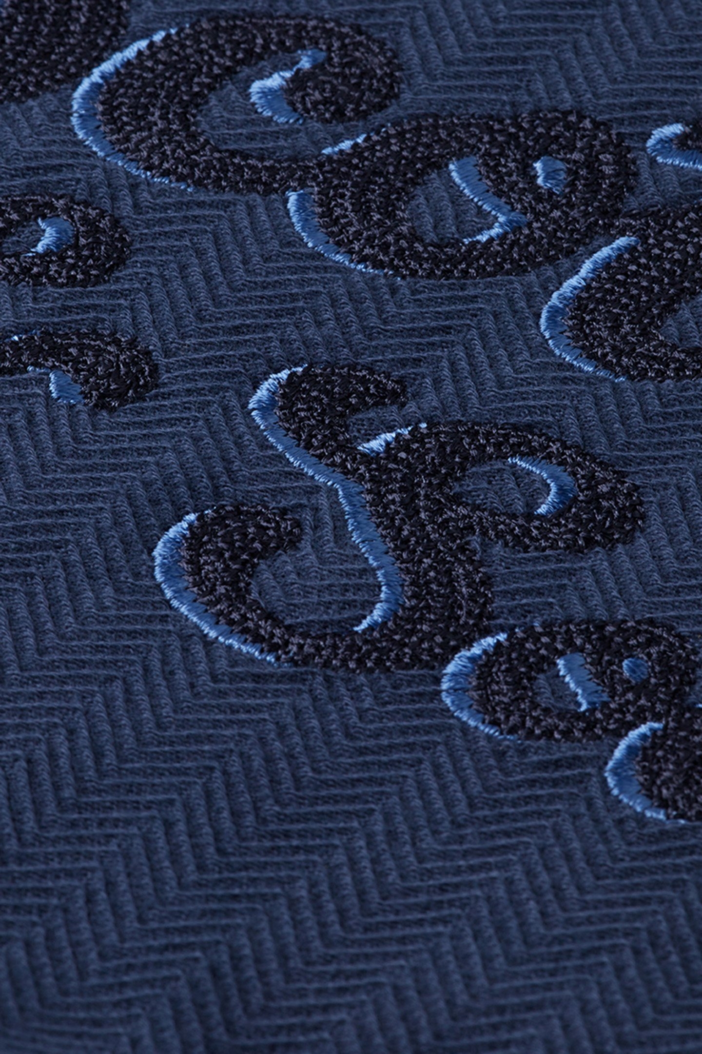 BOYS EMBROIDERED CREW DARK OBSIDIAN 5