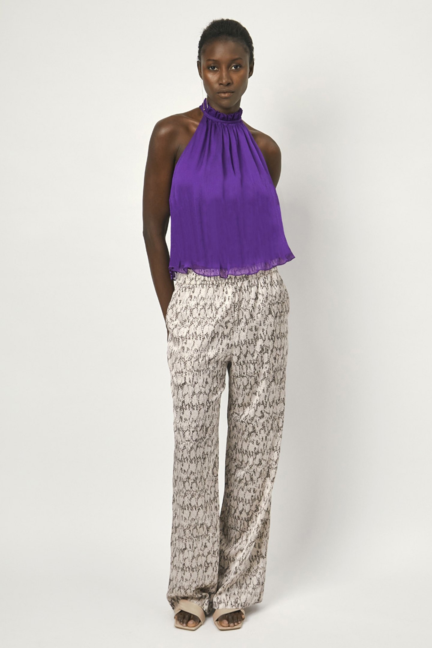 FAME PLEATED HALTER TOP MYSTIQUE VIOLET 1