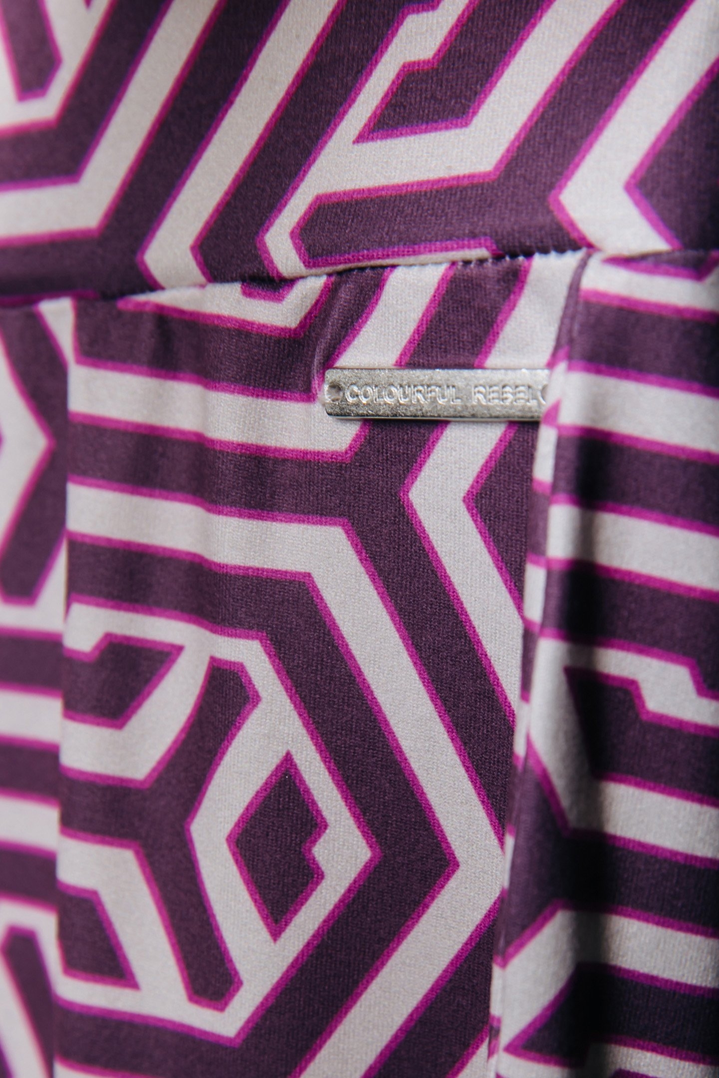 CR GEO PEACHED EXTRA FLARE PANTS WARM BORDEAUX 4