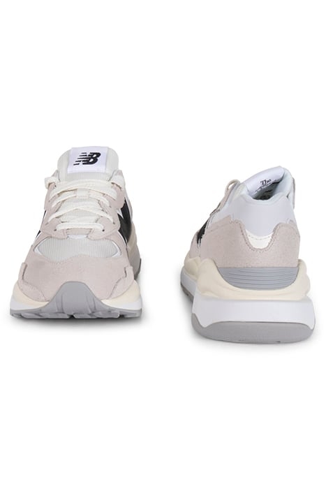 NEW BALANCE – M5740CBC SEA SALT 2