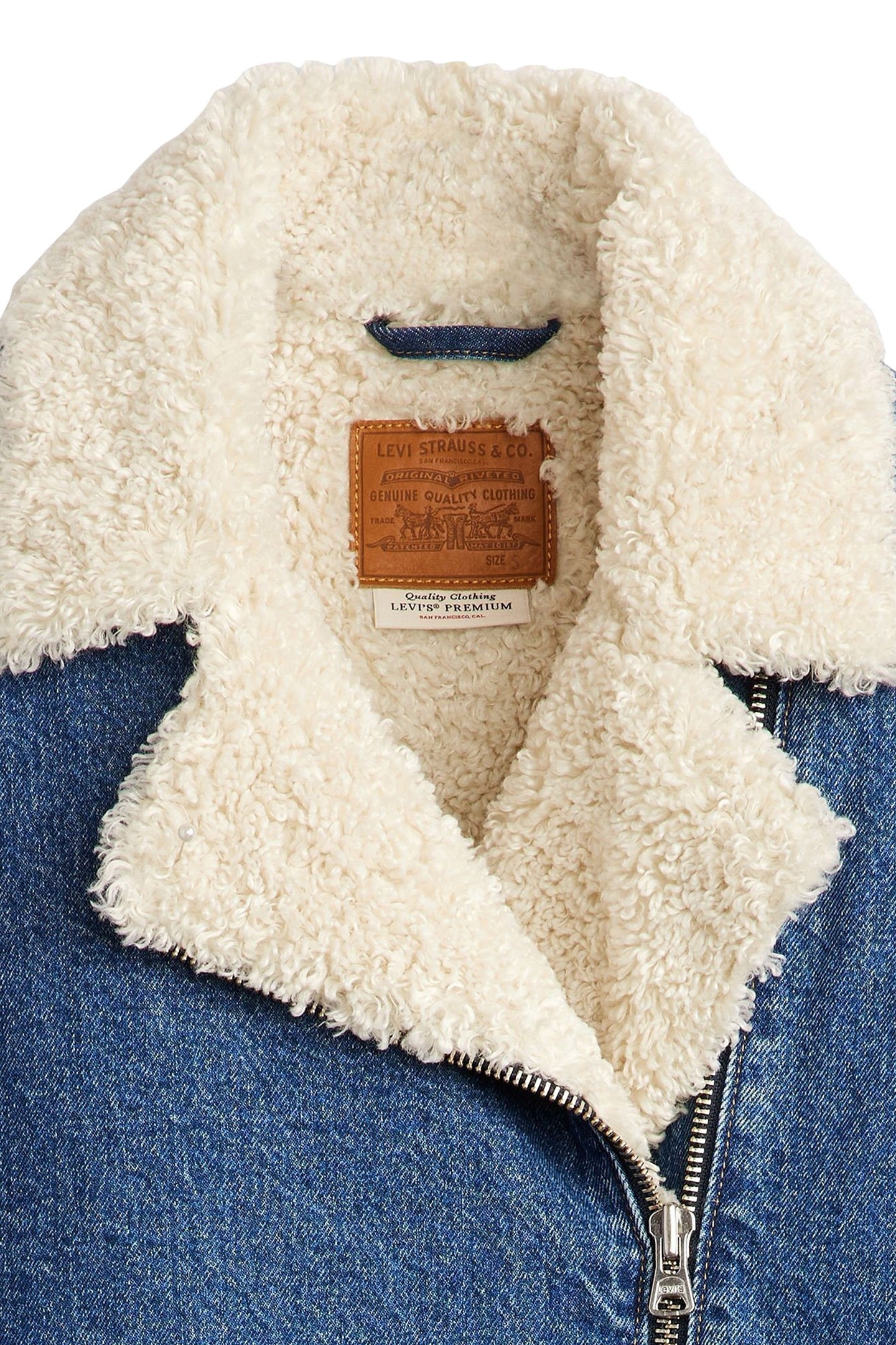 SHERPA FLIGHT JACKET IN THE AIR 6