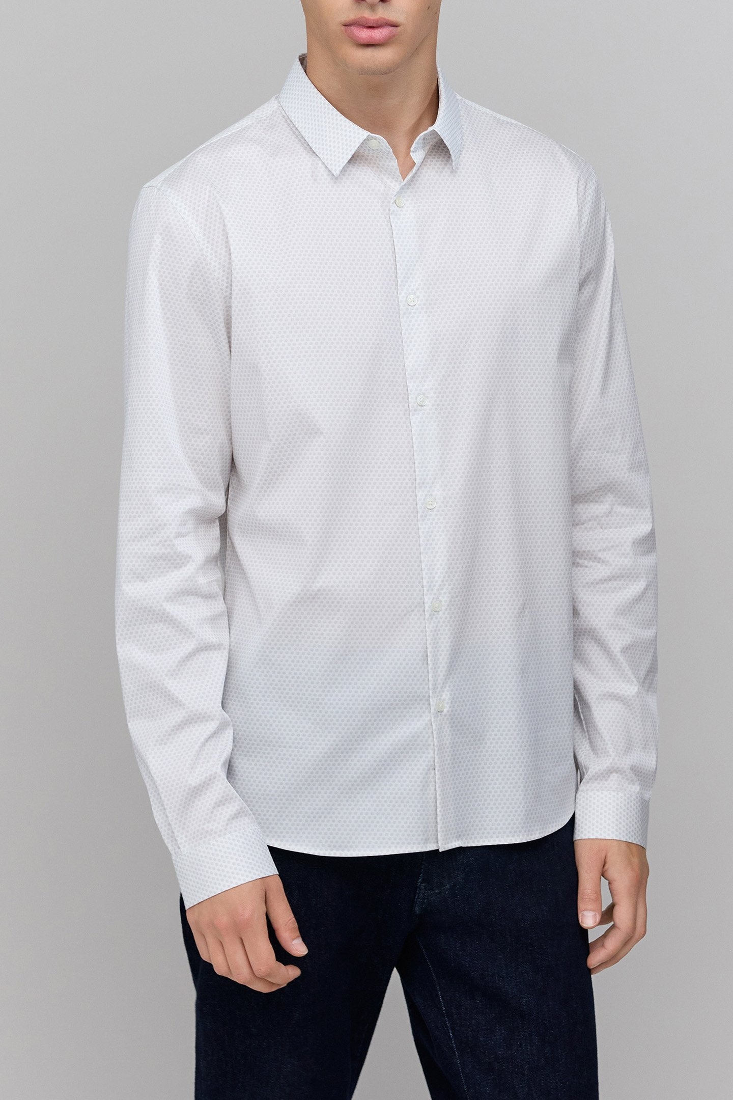 OFF-WHITE SLIM SHIRT WITH GREY POLKA DOT PRINT 1