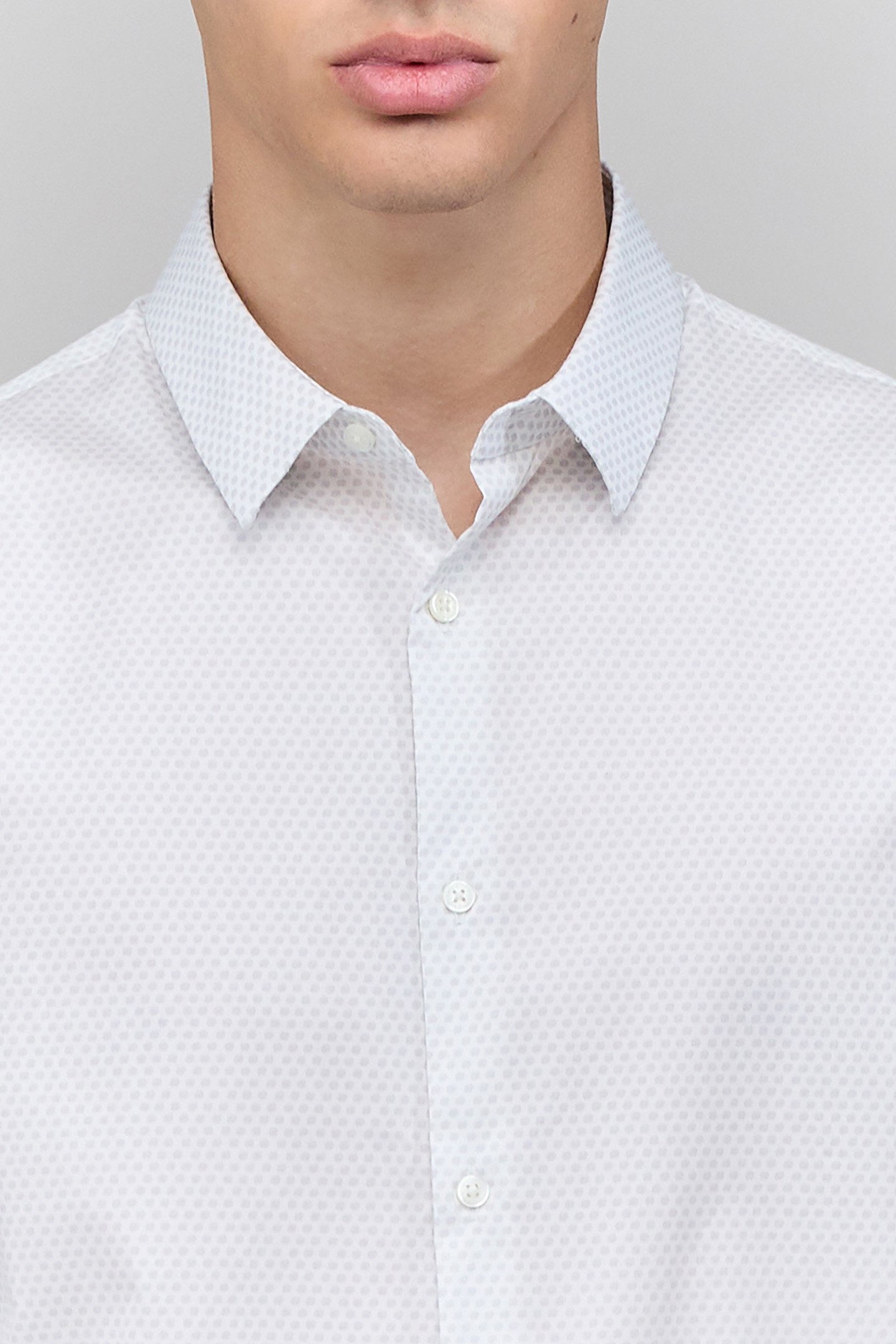 OFF-WHITE SLIM SHIRT WITH GREY POLKA DOT PRINT 6
