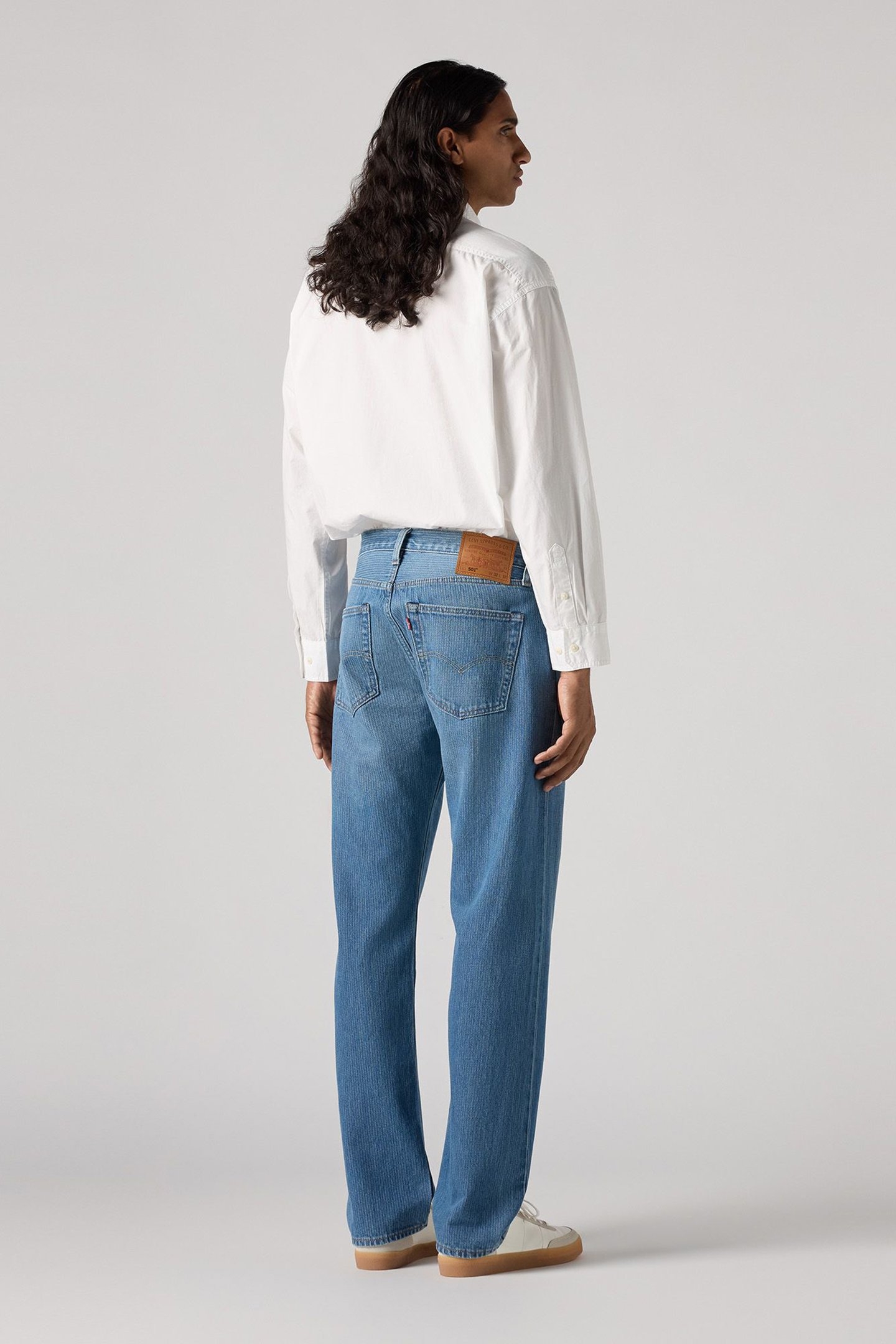 501 LEVIS ORIGINAL EAST BOUND 3